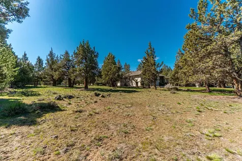 2447 Osprey Drive Redmond OR 97756