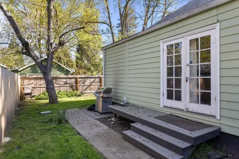 136 Willamette Avenue Medford OR 97504