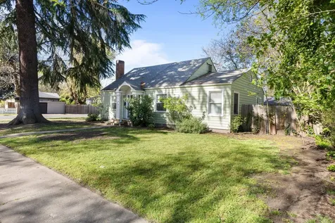 136 Willamette Avenue Medford OR 97504