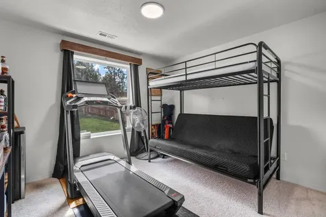 3535 SW Grandview Court Redmond OR 97756