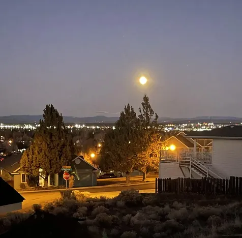 3535 SW Grandview Court Redmond OR 97756