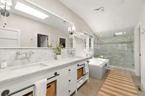 2306 NW High Lakes Loop Bend OR 97703