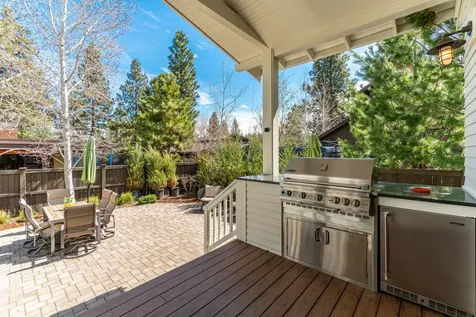2306 NW High Lakes Loop Bend OR 97703