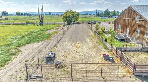 5127 NW Grimes Road Prineville OR 97754