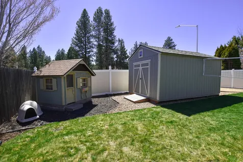 20555 Slalom Way Bend OR 97702