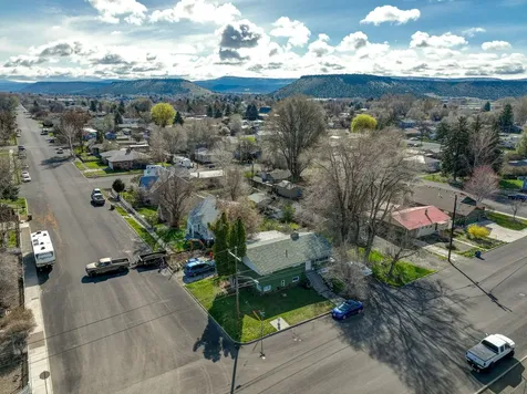 210 SE Court Street Prineville OR 97754