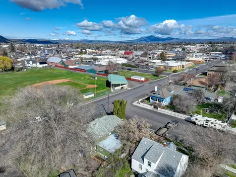 210 SE Court Street Prineville OR 97754