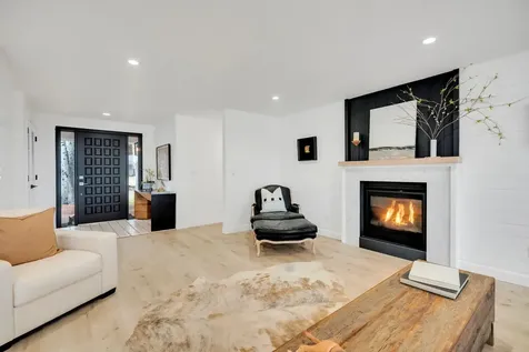 60405 Tekampe Road Bend OR 97702