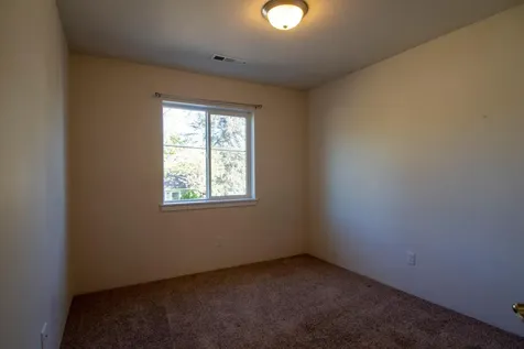 400 Oak Street Phoenix OR 97535