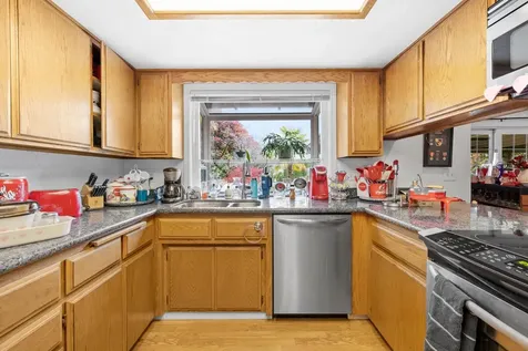 2852 Cedar Links Drive Medford OR 97504