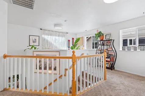 280 Meadow Drive Ashland OR 97520