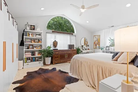 280 Meadow Drive Ashland OR 97520