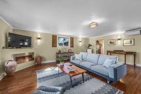 23051 Maverick Lane Bend OR 97701
