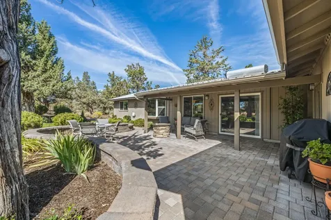 23051 Maverick Lane Bend OR 97701