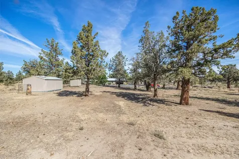 23051 Maverick Lane Bend OR 97701