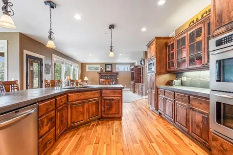 7606 SE Madison Avenue Prineville OR 97754