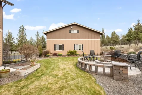 7606 SE Madison Avenue Prineville OR 97754