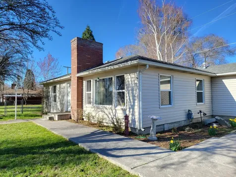 5006 S Etna Street Klamath Falls OR 97603