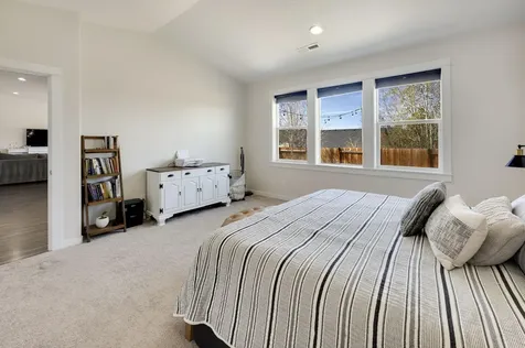 2739 SW 47th Street Redmond OR 97756