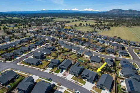 2739 SW 47th Street Redmond OR 97756