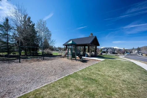 2739 SW 47th Street Redmond OR 97756