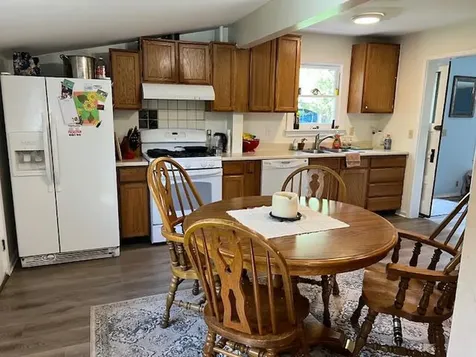208 Madrone Street Rogue River OR 97537