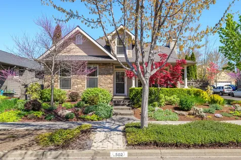 502 Clinton Street Ashland OR 97520