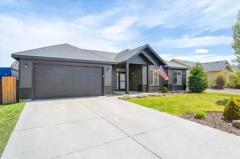400 NW 16th Place Redmond OR 97756