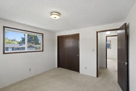 1443 Papago Drive Medford OR 97504