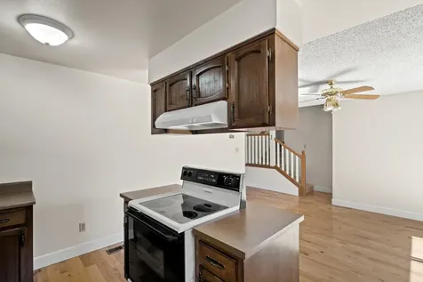 1443 Papago Drive Medford OR 97504