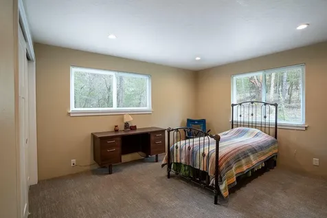 525 Ewe Creek Road Grants Pass OR 97526