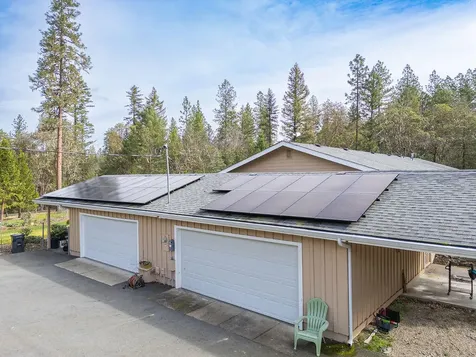 525 Ewe Creek Road Grants Pass OR 97526