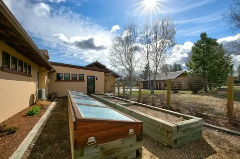 64435 Rock Springs Road Bend OR 97703