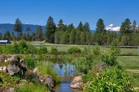 64435 Rock Springs Road Bend OR 97703