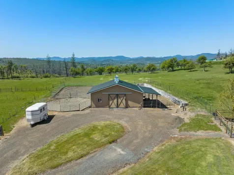 2170 Butte Falls Highway Eagle Point OR 97524