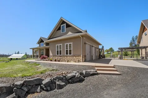 2170 Butte Falls Highway Eagle Point OR 97524