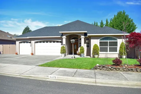 479 Quail Run Eagle Point OR 97524