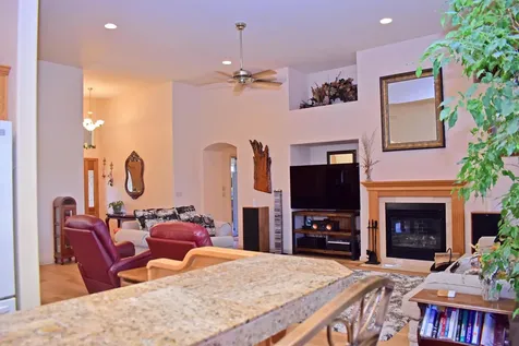 479 Quail Run Eagle Point OR 97524