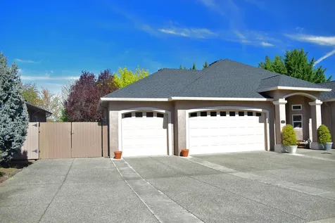 479 Quail Run Eagle Point OR 97524