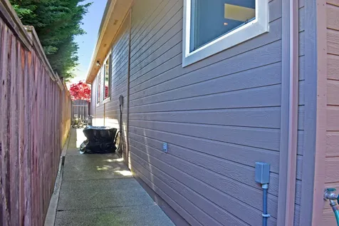 479 Quail Run Eagle Point OR 97524