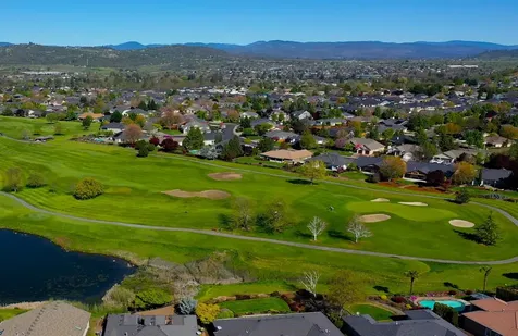 479 Quail Run Eagle Point OR 97524