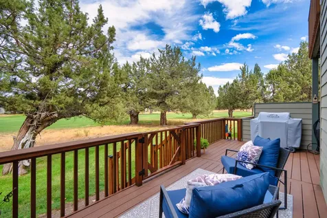 1020 Golden Pheasant Drive Redmond OR 97756