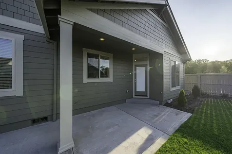 3978 Wyoming Lane Medford OR 97504