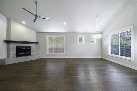 3978 Wyoming Lane Medford OR 97504