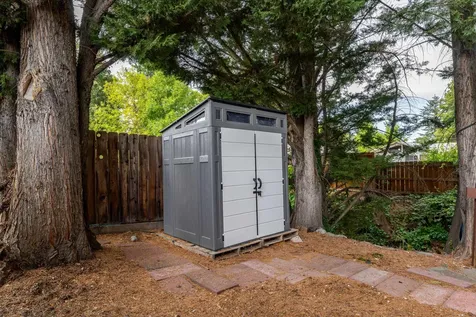 2865 Seckel Court Medford OR 97504