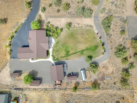 4742 SE Sioux Loop Prineville OR 97754