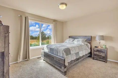 4742 SE Sioux Loop Prineville OR 97754
