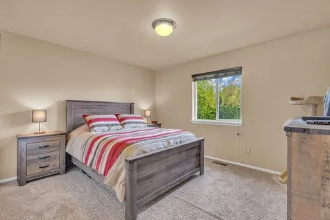 4742 SE Sioux Loop Prineville OR 97754