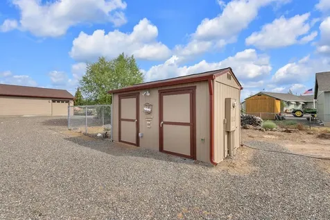 4742 SE Sioux Loop Prineville OR 97754