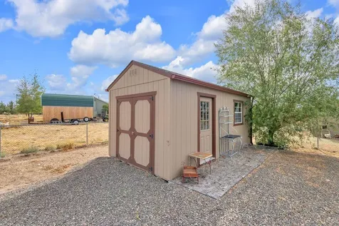4742 SE Sioux Loop Prineville OR 97754